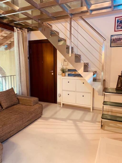 Апартаменти Benvenuti In Casa Peluca! Местре Екстер'єр фото