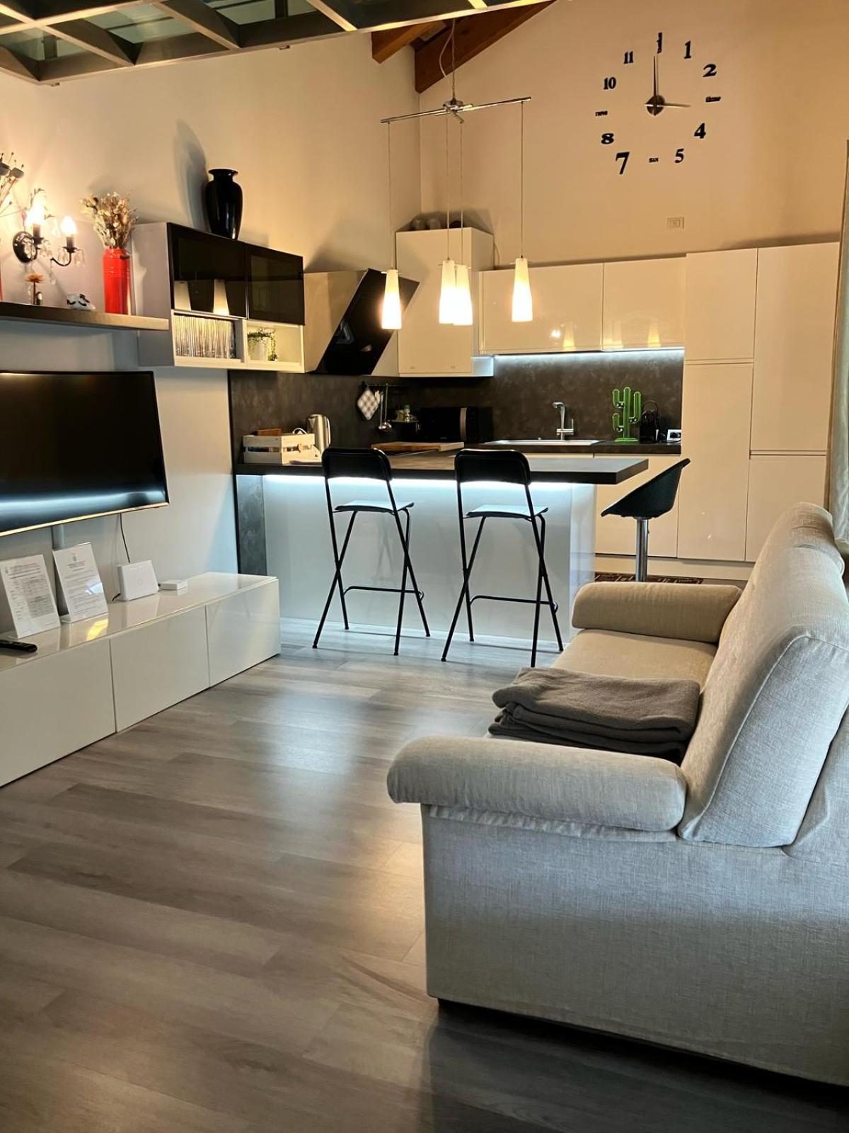Апартаменти Benvenuti In Casa Peluca! Местре Екстер'єр фото