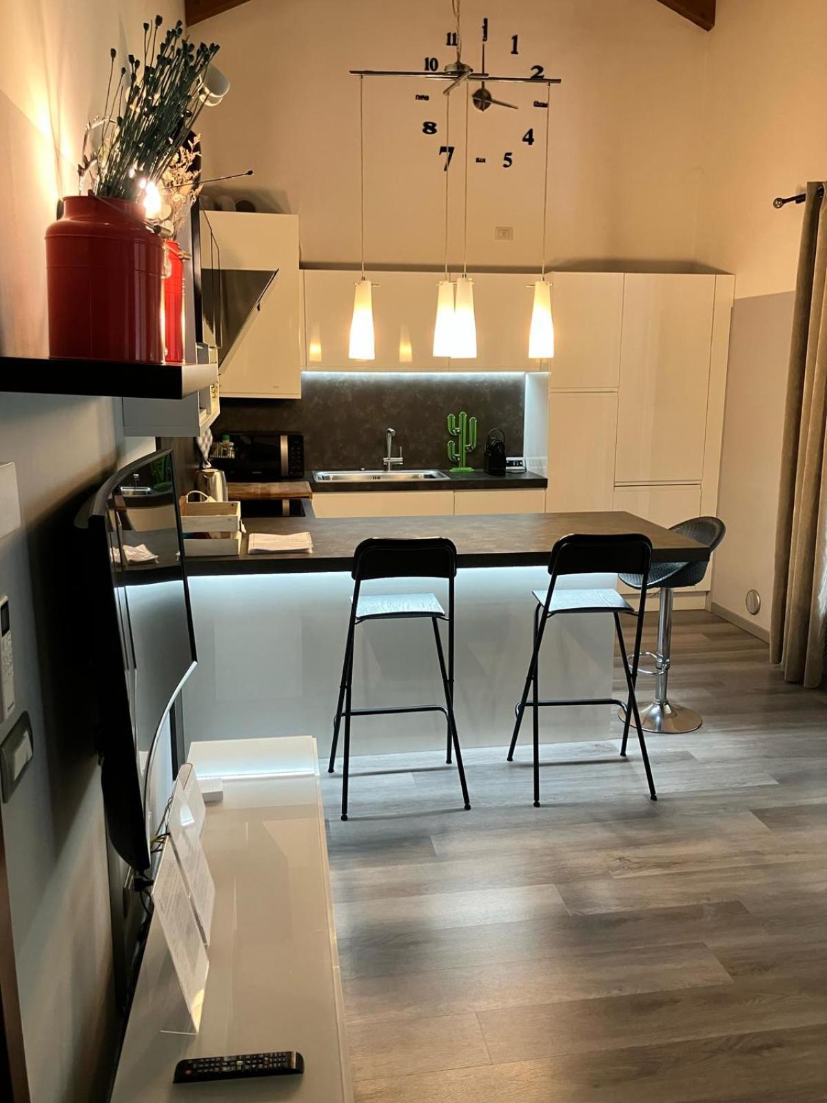 Апартаменти Benvenuti In Casa Peluca! Местре Екстер'єр фото