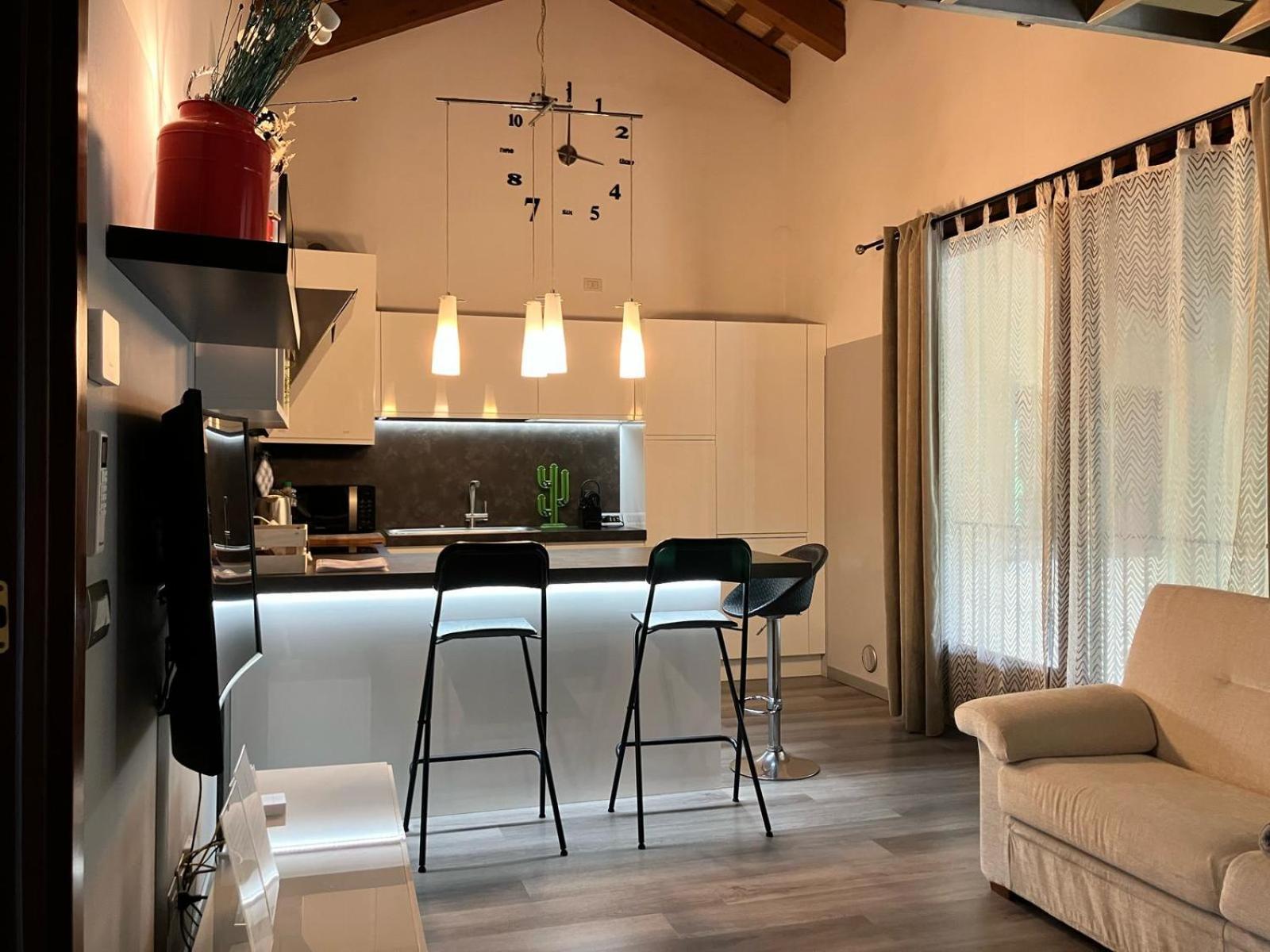Апартаменти Benvenuti In Casa Peluca! Местре Екстер'єр фото